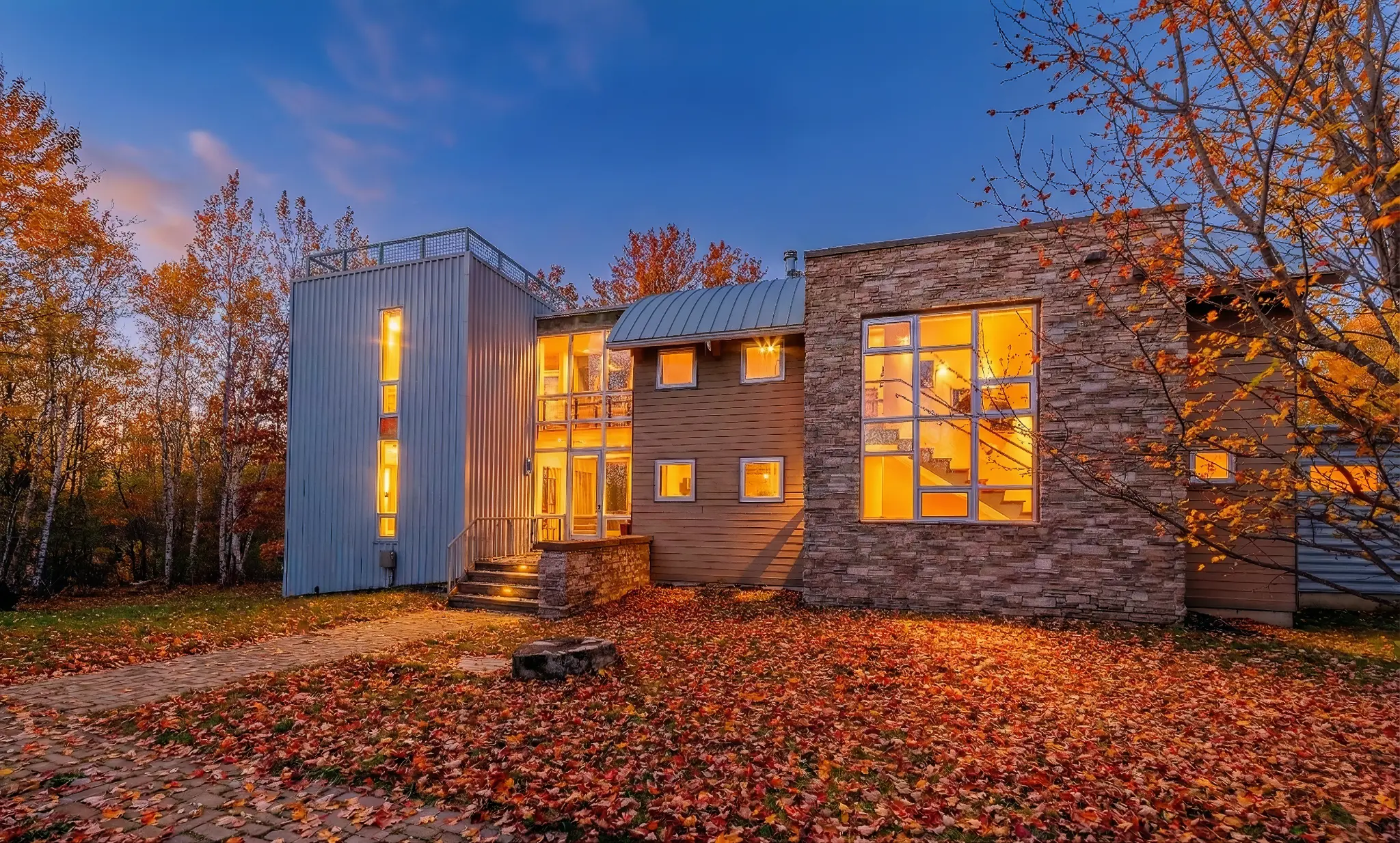 BarrelHouse on Pine Lake in autumn — architect-designed lakefront retreat